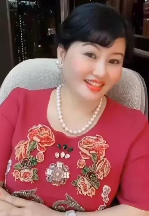 香港免費大全資料大全，探索無盡的資源寶庫，香港免費大全資料寶庫探索之旅
